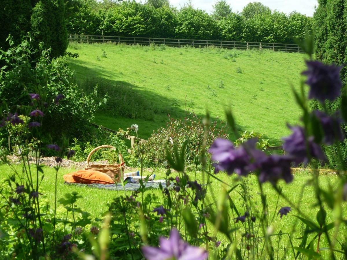 Heath Farm Holiday Cottages Swerford Exteriör bild